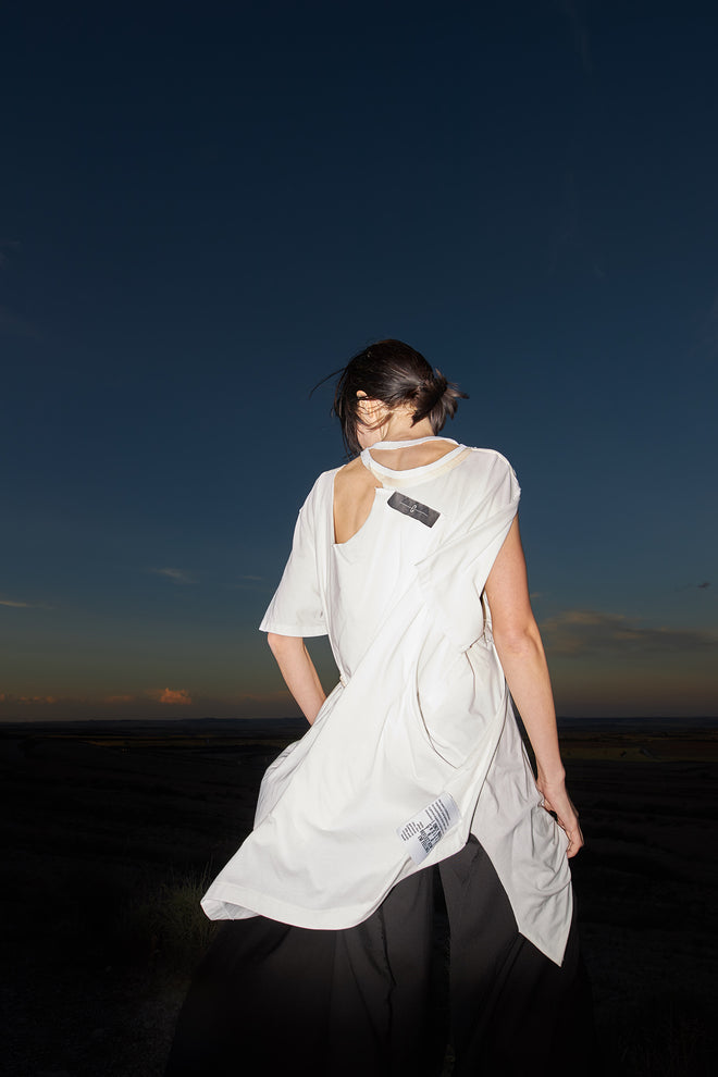 DECONSTRUCTED T-SHIRT DRESS