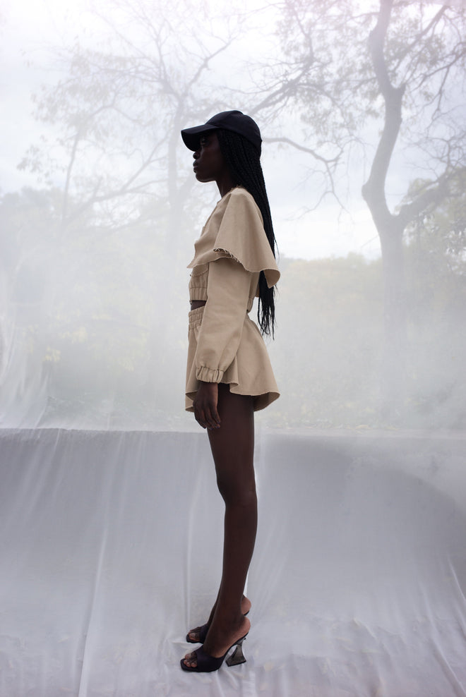 CROPPED SHORTS