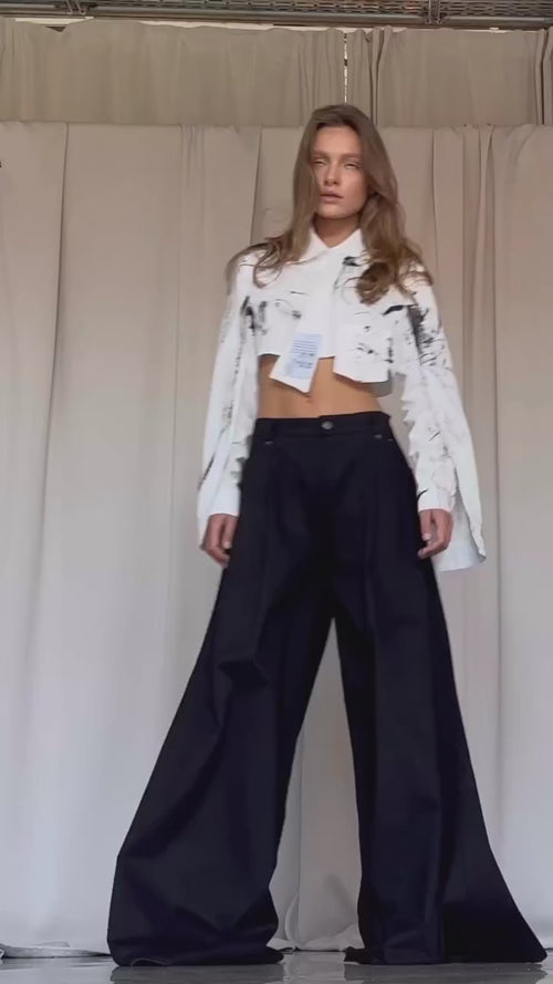 OVERSIZED TROUSERS